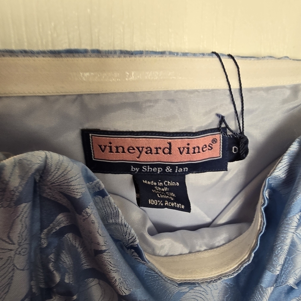 NWT Vineyard Vines Elegant Blue Satin Shell Print Cami Top - Picture 5 of 5